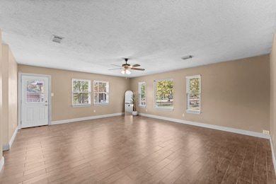 6 Pinedale Subdivision Rd, Huntsville, TX 77320 - photo 7