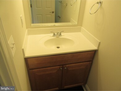 400 Edgewood Dr, Ambler, PA 19002 - photo 5