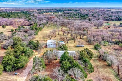 643 Eastern Valley Ln, Whitesboro, TX 76273 - photo 2