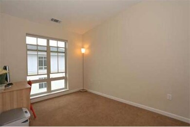 4 Repton Cir unit 4403, Watertown, MA 02472 - photo 6