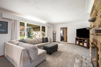 883 84th St SE, Byron Center, MI 49315 - photo 5