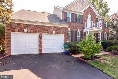 25256 Planting Field Dr, Chantilly, VA 20152 - photo 2