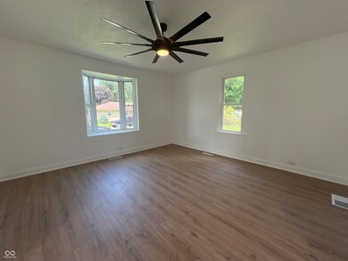 205 N 10th St, Elwood, IN 46036 - photo 4