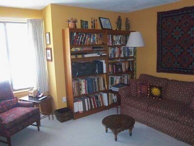 342 Hemlock Cir, Lincoln, MA 01773 - photo 7