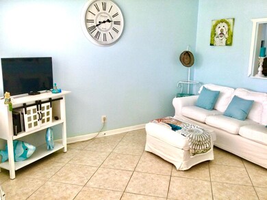 107 Sheffield E, West Palm Beach, FL 33417 - photo 2