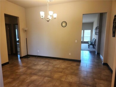 18201 Manera Way, Edmond, OK 73012 - photo 6