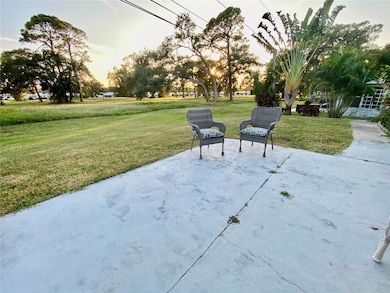 9082 141st St, Seminole, FL 33776 - photo 7