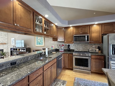 7 Stevens Ct unit 7, Atkinson, NH 03811 - photo 4