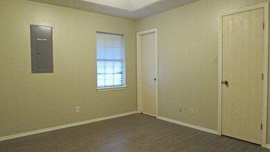 214 Tahiti Dr, Weslaco, TX 78599 - photo 7