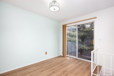 2718 Glenbridge Ct, Ann Arbor, MI 48104 - photo 5