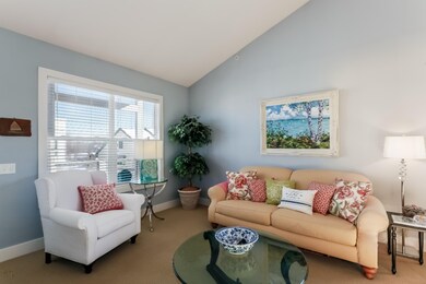 004-Living_Room-2443639-large