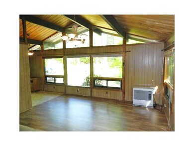 37 Ledge Hill Rd, Raymond, ME 04071 - photo 4