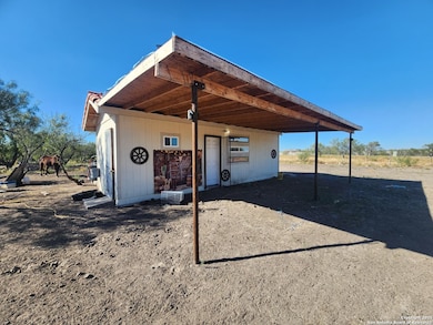 ABST 1293 Sur 1739, Laredo, TX 78043 - photo 5