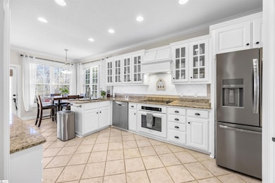 10 Kimbrells Cove Ln, Greer, SC 29651 - photo 6