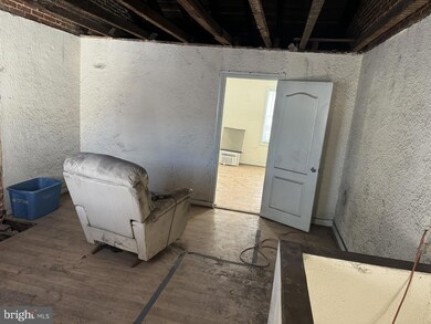 251 S Durham St, Baltimore, MD 21231 - photo 6