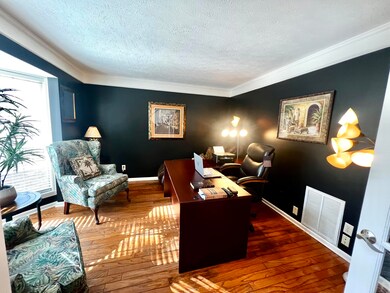 45 Greenleaf Ln, Columbus, MS 39705 - photo 2