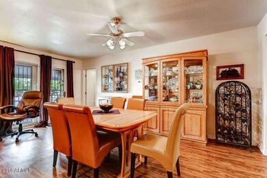 10307 W Cameo Dr Sun City AZ-small-006-6