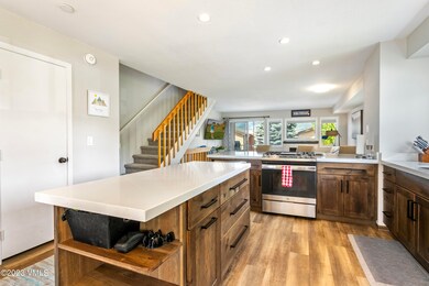Moonridge Dr 1D-003