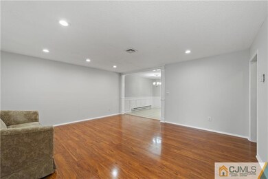 271 Convent Rd unit A, Monroe Township, NJ 08831 - photo 4