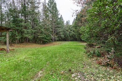 1935 Azalea Dr, Grants Pass, OR 97526 - photo 7