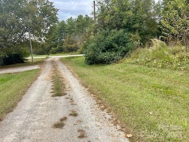 557 Falls Ave, Granite Falls, NC 28630 - photo 4