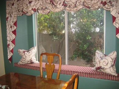 Window Seat in Dining Rm