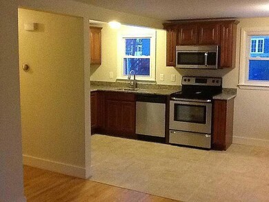 28 Bennett St, South Portland, ME 04106 - photo 2