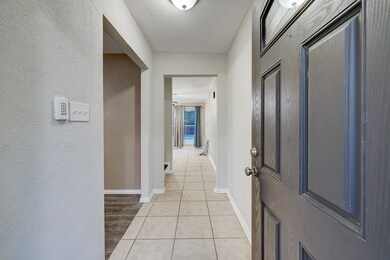 7011 Oak Bough Dr, Houston, TX 77088 - photo 3