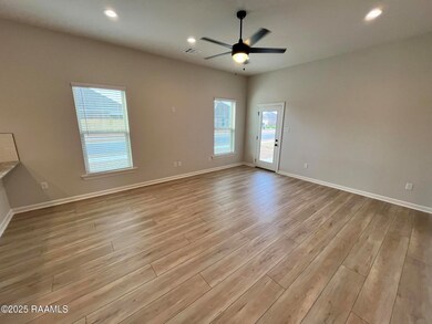 002 LIVING ROOM