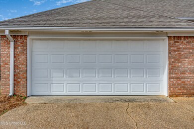 120 Sherwood Dr-2