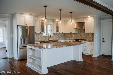 6120 Beulah Church Rd, Louisville, KY 40228 - photo 2