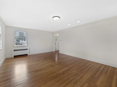 106 Brookline St, Chestnut Hill, MA 02467 - photo 7
