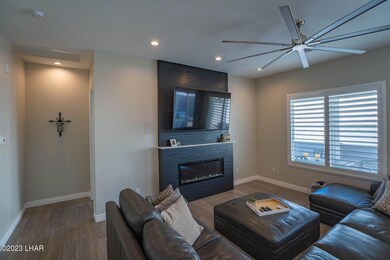 2914 Maverick Cir S-9