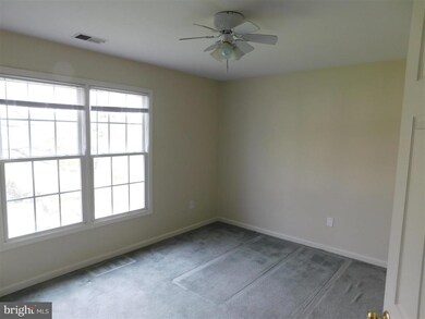 15112 N Ridge Ave, Greencastle, PA 17225 - photo 6