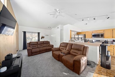 3307 Mesa Ct, Rosamond, CA 93560 - photo 5