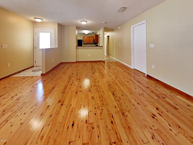 114 Cherry Tree Ct, Jacksonville, FL 32216 - photo 3