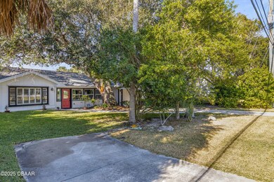 4602 Saxon Dr, New Smyrna Beach, FL 32169 - photo 2