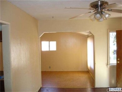 1259 E 127th St, Los Angeles, CA 90059 - photo 3