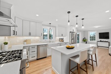 48 Idlewell Blvd, Weymouth, MA 02188 - photo 3