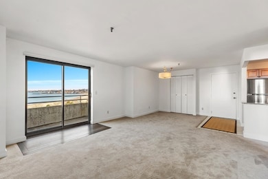 Seawatch Towers unit 706, Revere, MA 02151 - photo 4