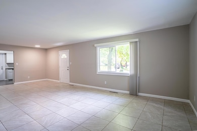 Brentnell Ave-10 2