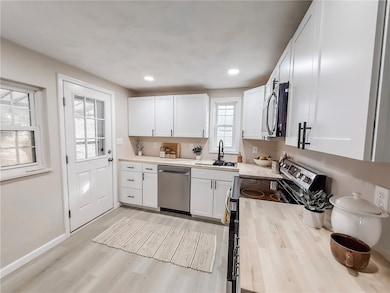 1529 Bower Hill Rd, Pittsburgh, PA 15243 - photo 7