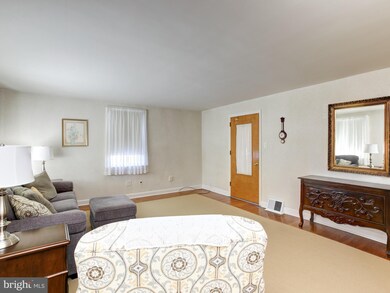 8 Franklin Getz Dr, Broomall, PA 19008 - photo 7