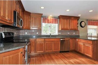 1 Ivy Cir, Winchester, MA 01890 - photo 7