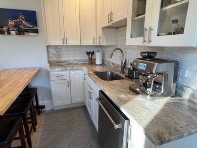 17 Emerson St unit 2, Wakefield, MA 01880 - photo 3