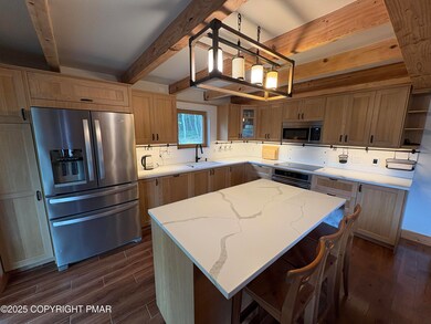 1458 N Rocky Mountain Dr, Effort, PA 18330 - photo 5