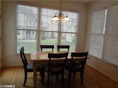 Breakfast Nook - Eat in area in kitchen