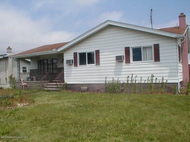 1620 Hawthorne St, Scranton, PA 18504 - photo 5