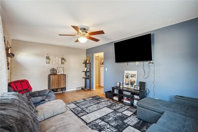 121 29th Ave SW, Cedar Rapids, IA 52404 - photo 5