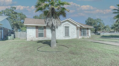 7302 Smokerock Ln, Houston, TX 77040 - photo 2